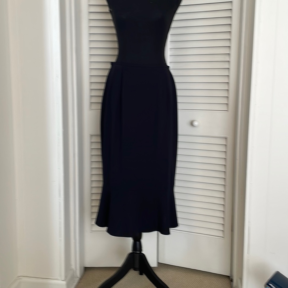 Doncaster crepe trumpet skirt